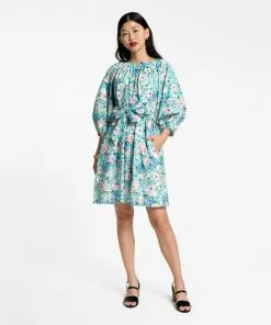 Frances Valentine Bliss Mini Chrysanthemum